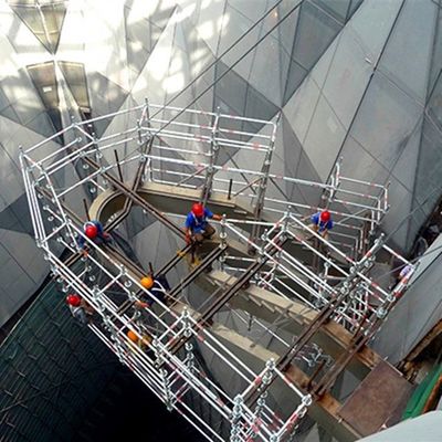良い価格 建築物整備のためのアルミ製の吊り立式カップロック・スキャッパリングシステム オンライン